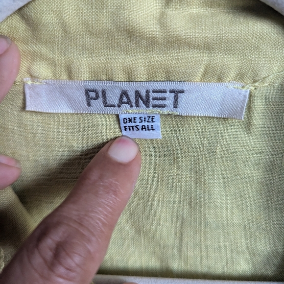 Poshmark Light Yellow Button-Up Shirt - Picture 4 of 6